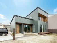 屋根・外壁の種類や修繕方法で悩んでいる方へ【ガルバリウム編】