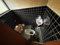 汲み取り式トイレ大変身!!