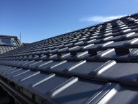 最近、屋根の葺せ替え工事のが増えております。